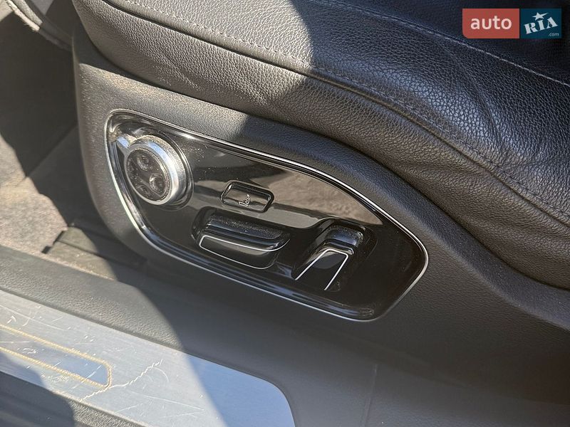 Седан Audi A8 2013 в Києві фото 10 Седан Audi A8 2013 в Києві