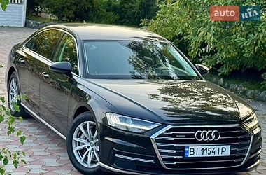 Седан Audi A8 2018 в Дніпрі