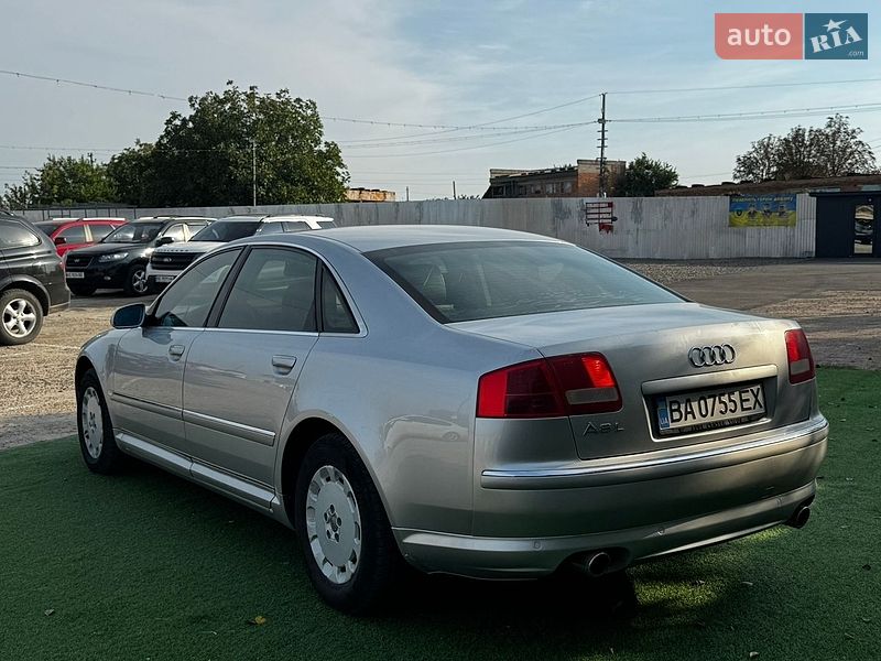 Седан Audi A8 2004 в Первомайську