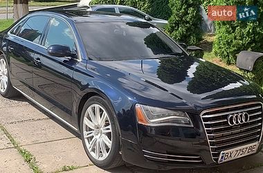 Седан Audi A8 2013 в Каменец-Подольском