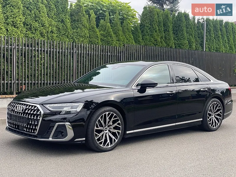 Audi A8 2023