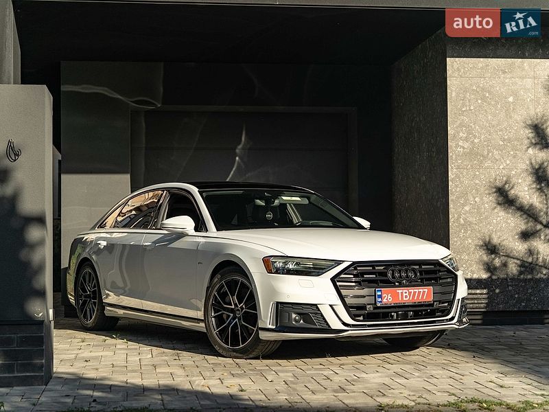 Audi A8 2021