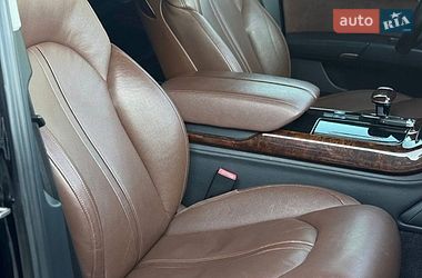 Седан Audi A8 2013 в Днепре