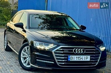 Седан Audi A8 2018 в Дніпрі
