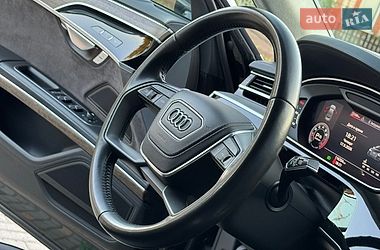 Седан Audi A8 2018 в Дніпрі