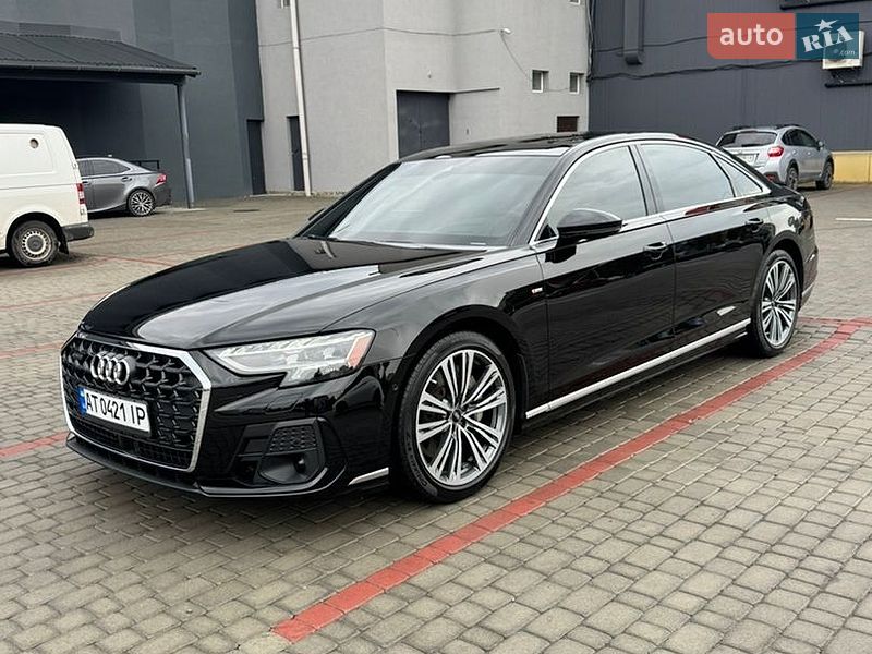 Седан Audi A8 2022 в Ивано-Франковске Седан Audi A8 2022 в Ивано-Франковске