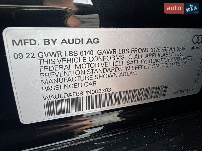 Седан Audi A8 2022 в Івано-Франківську