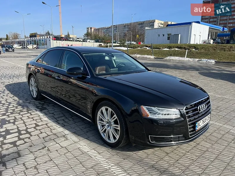 Audi A8