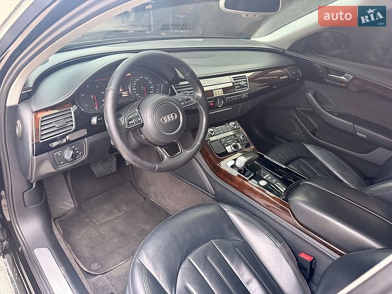 Седан Audi A8 2015 в Львові фото 8 Седан Audi A8 2015 в Львові