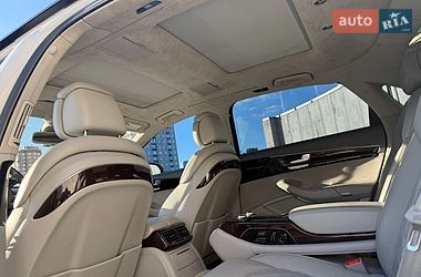 Седан Audi A8 2017 в Киеве