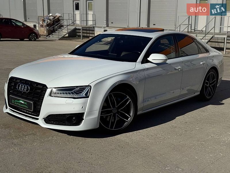 Седан Audi A8 2017 в Києві