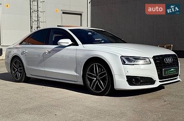 Седан Audi A8 2017 в Києві