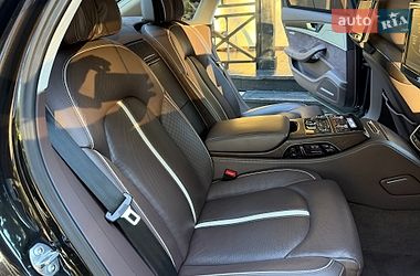 Седан Audi A8 2013 в Киеве