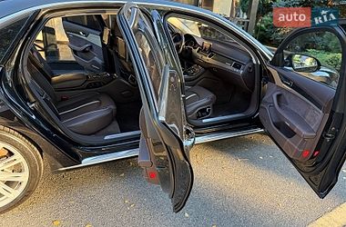 Седан Audi A8 2013 в Киеве