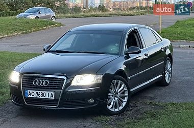 Седан Audi A8 2007 в Рахове