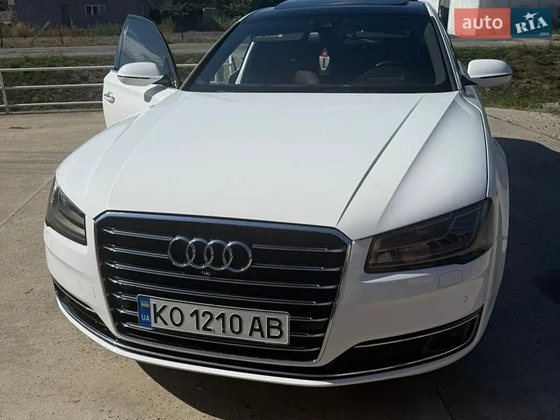 Audi A8