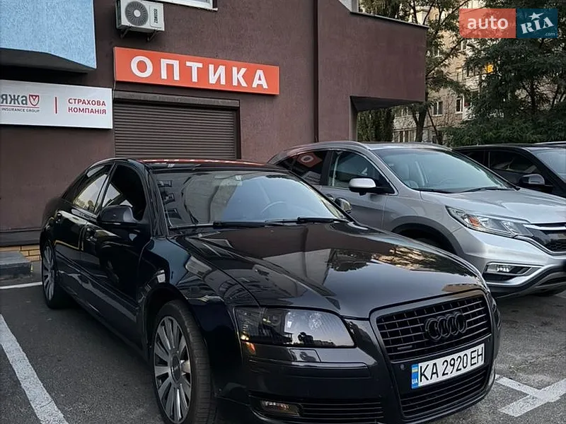 Audi A8