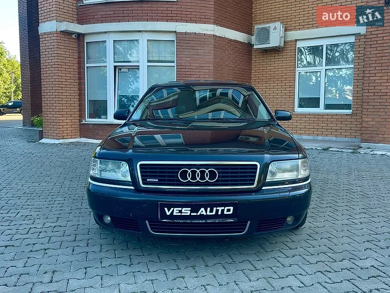 Audi A8 2001