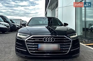 Седан Audi A8 2021 в Львові