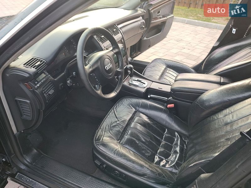 Седан Audi A8 2000 в Івано-Франківську