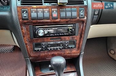 Седан Audi A8 1998 в Броварах