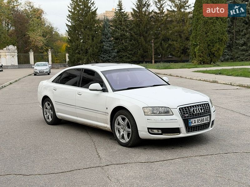 Седан Audi A8 2008 в Жовтих Водах
