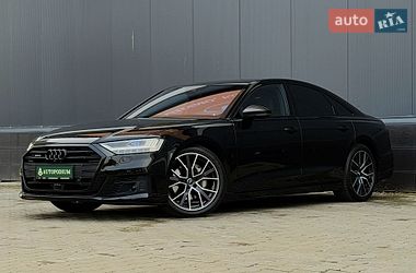 Седан Audi A8 2019 в Киеве