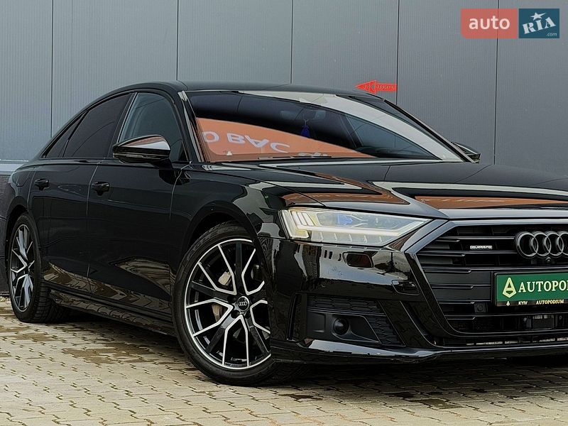 Седан Audi A8 2019 в Киеве