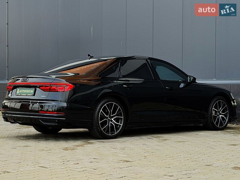 Седан Audi A8 2019 в Киеве