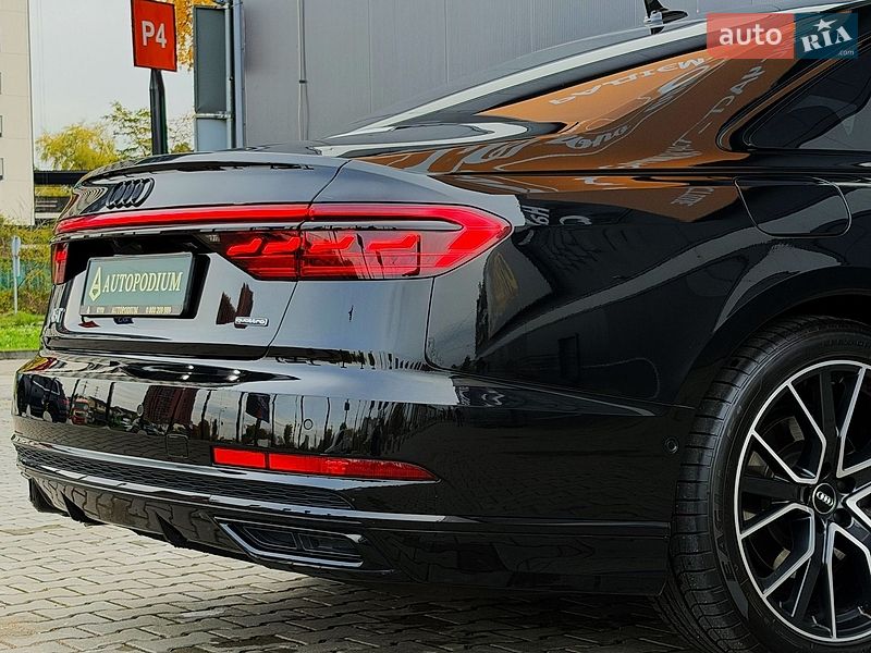 Седан Audi A8 2019 в Киеве