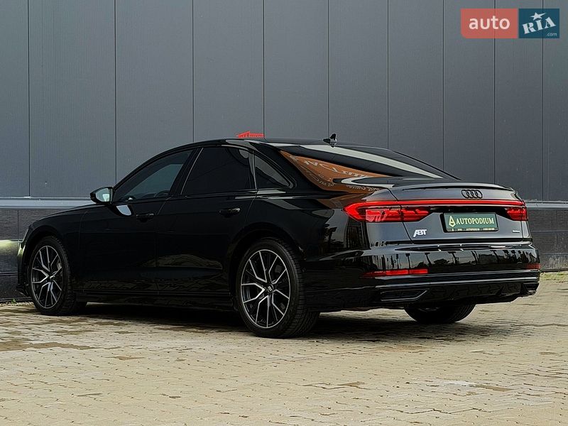 Седан Audi A8 2019 в Киеве