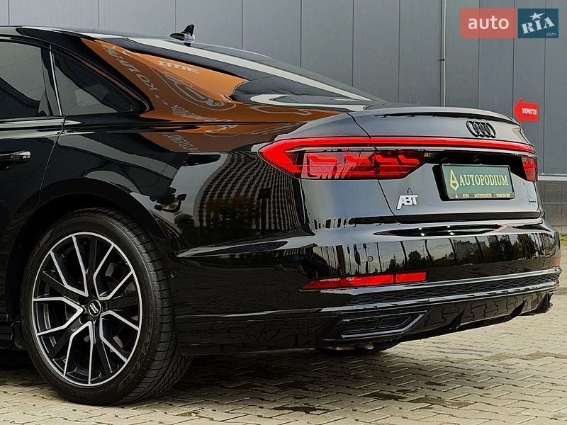 Седан Audi A8 2019 в Киеве