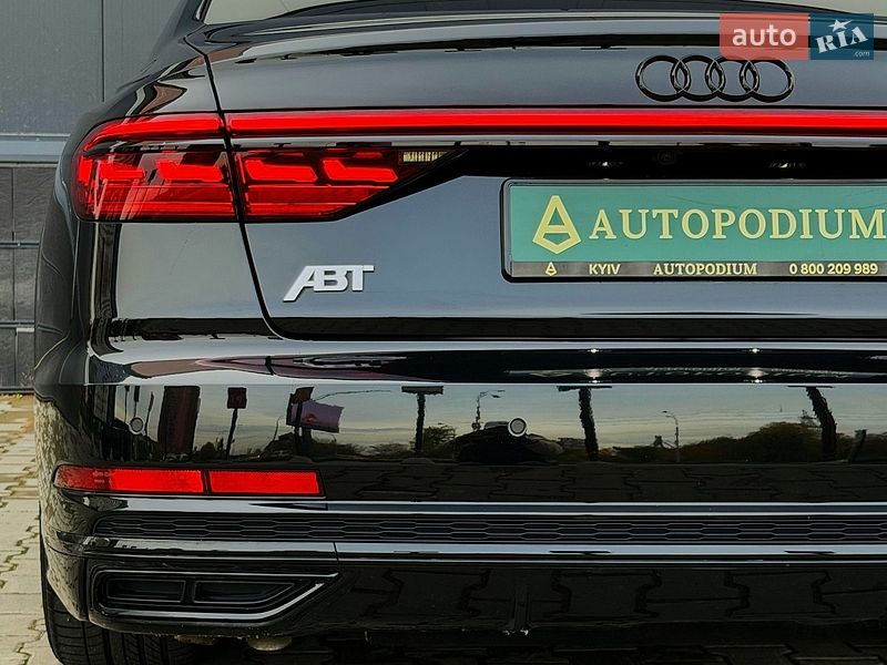 Седан Audi A8 2019 в Киеве