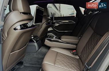 Седан Audi A8 2019 в Киеве