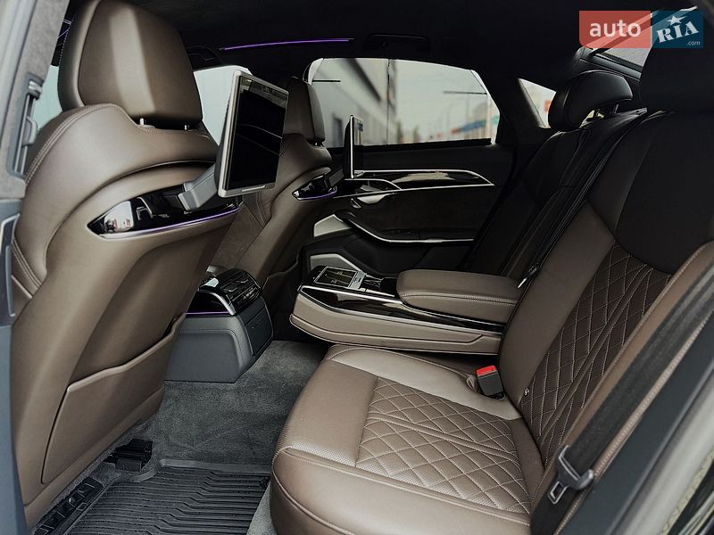 Седан Audi A8 2019 в Киеве
