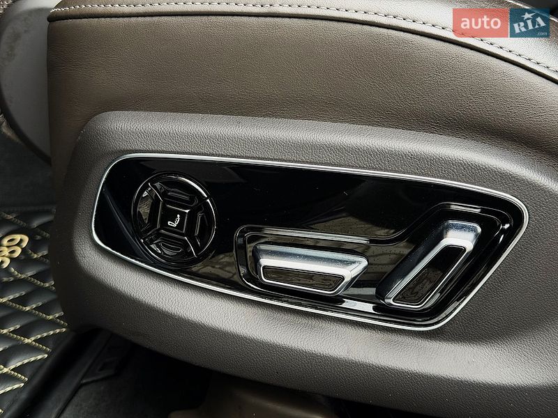 Седан Audi A8 2019 в Киеве