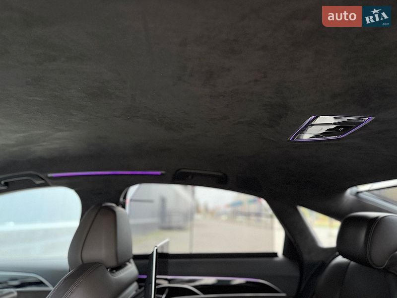 Седан Audi A8 2019 в Киеве