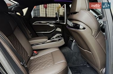 Седан Audi A8 2019 в Киеве