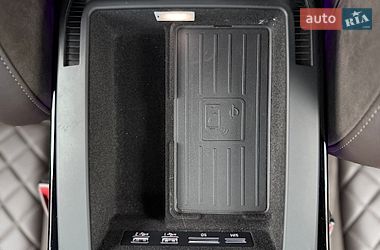 Седан Audi A8 2019 в Киеве