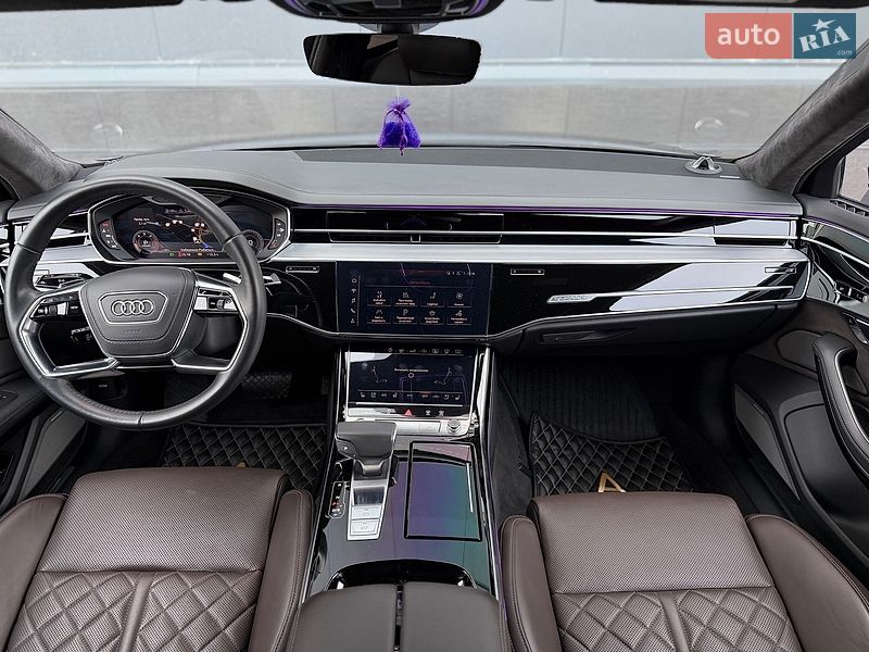 Седан Audi A8 2019 в Киеве