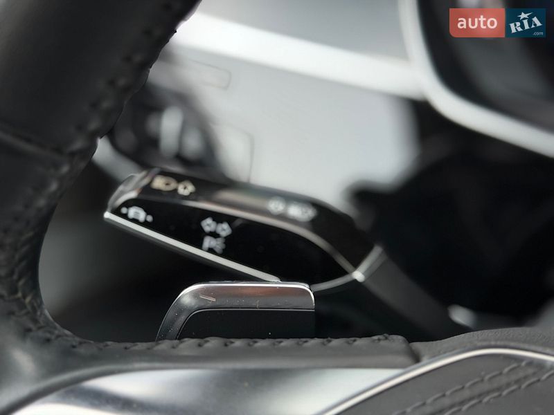 Седан Audi A8 2019 в Киеве