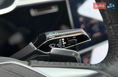 Седан Audi A8 2019 в Киеве