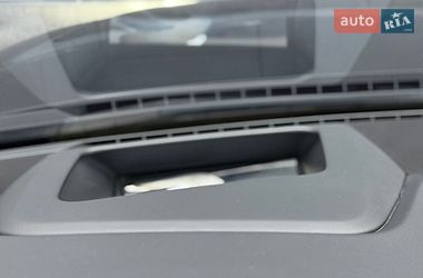 Седан Audi A8 2019 в Киеве