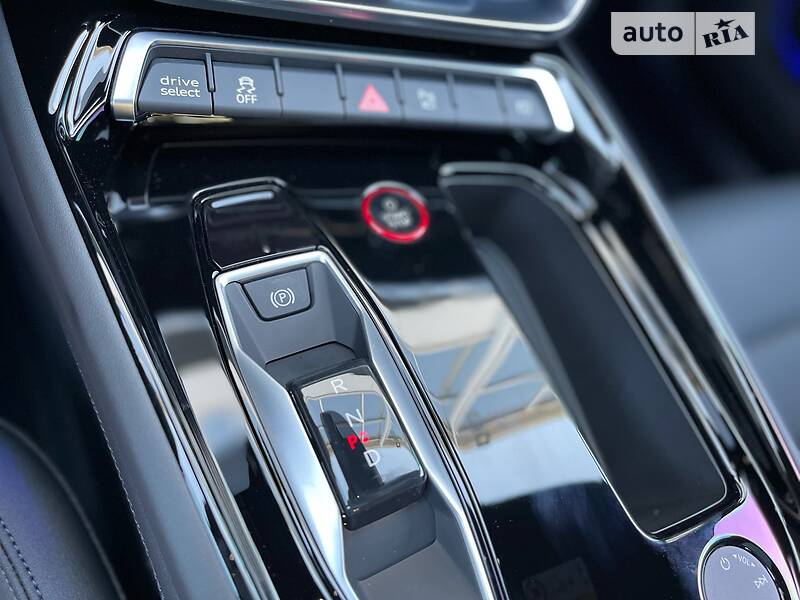 Лифтбек Audi e-tron GT 2022 в Киеве