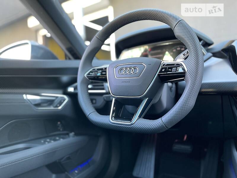 Лифтбек Audi e-tron GT 2022 в Киеве