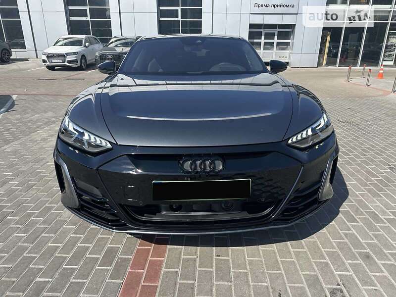 Лифтбек Audi e-tron GT 2022 в Киеве
