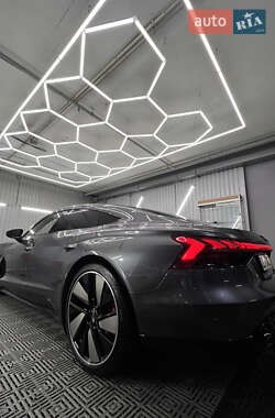 Лифтбек Audi e-tron GT 2021 в Киеве