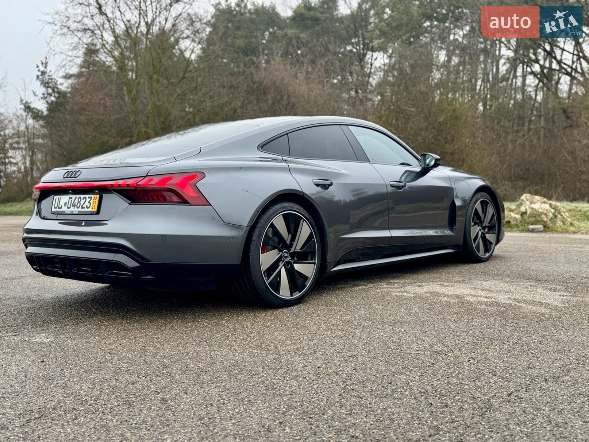 2021 Audi e-tron GT - мініатюра 14