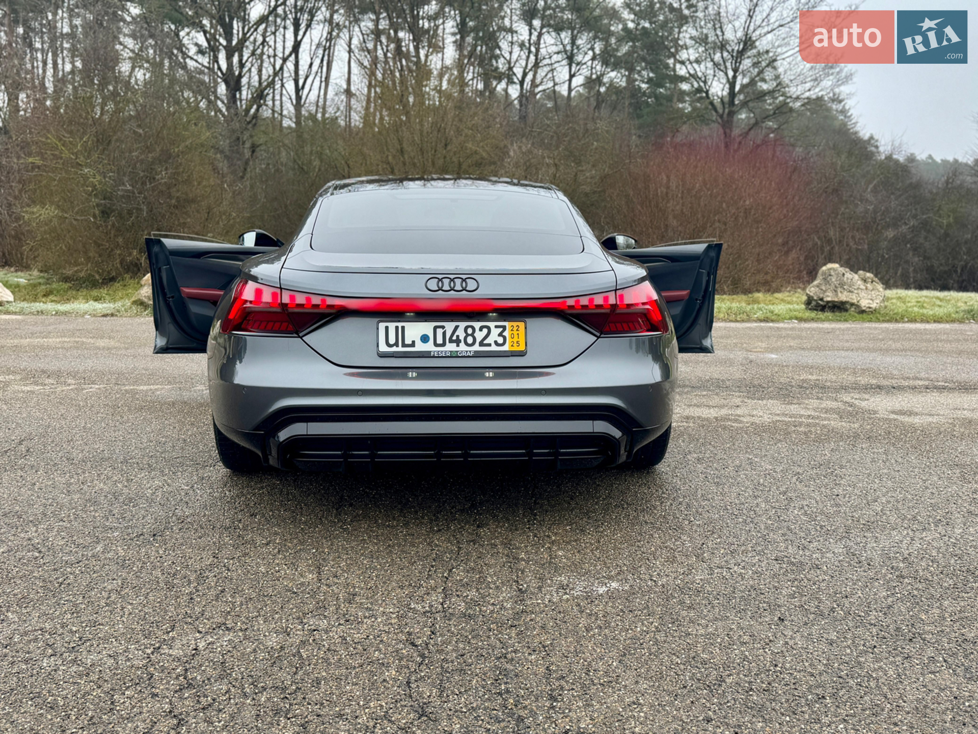 2021 Audi e-tron GT - мініатюра 15