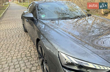 Лифтбек Audi e-tron GT 2021 в 